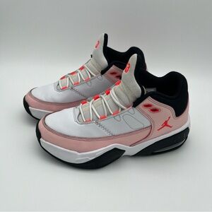 Nike Air Jordan Max Aura 3 Pink White Basketball Shoes High Top Size 3.5Y